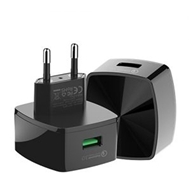 شارژر دیواری فست شارژ رسی مدل Recci RCT-Q07U